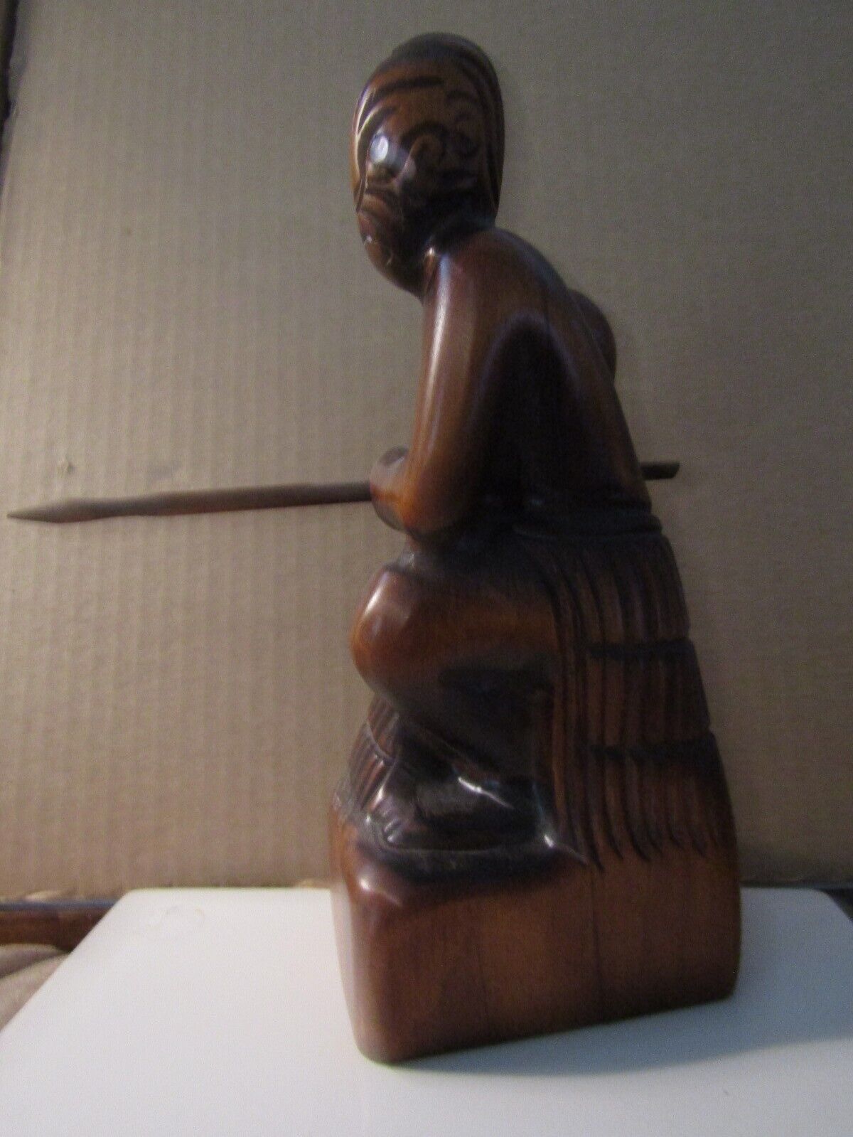 Superb Vintage Carved Wood Maori Warrior N. Zealand  9\