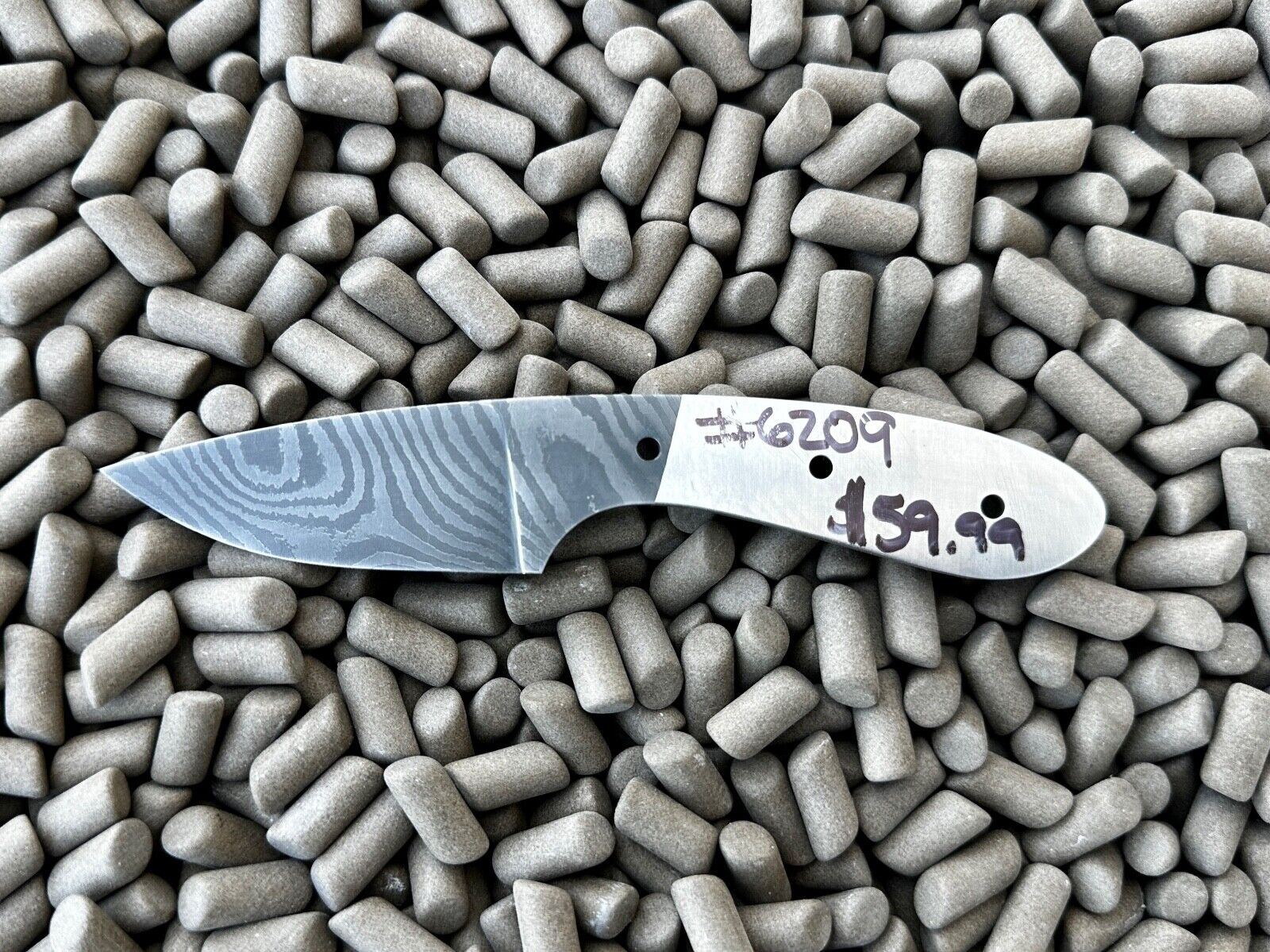 Mink Hunter Bright #FT-6209 Damascus Steel Knife Blade Knife Supply Blank Billet