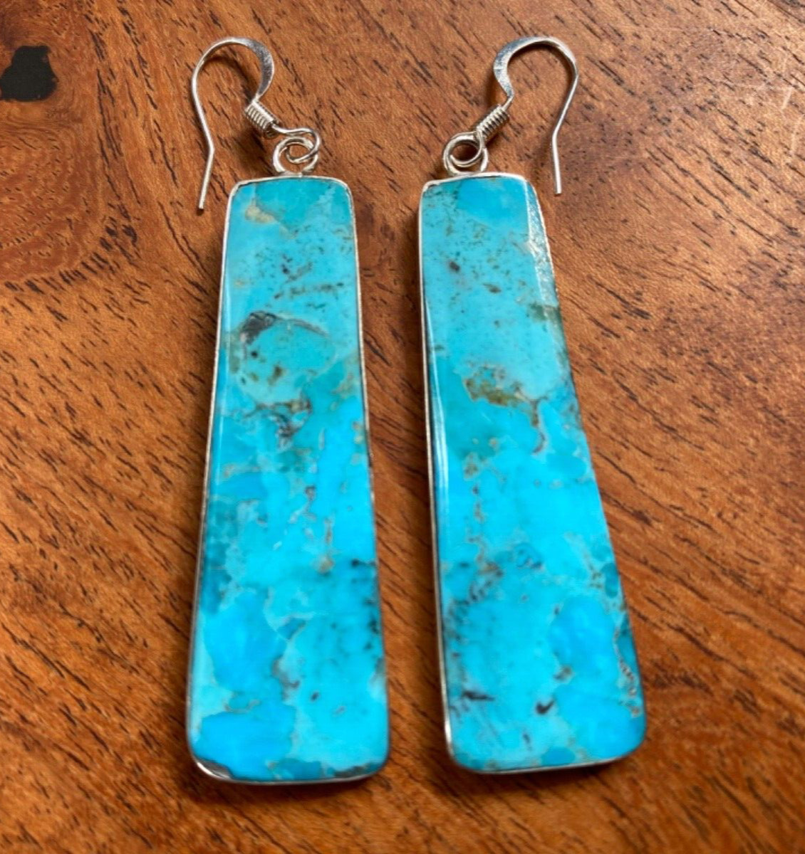 Santo Domingo Native American Sterling Turquoise Earrings By Veronica Tortalina
