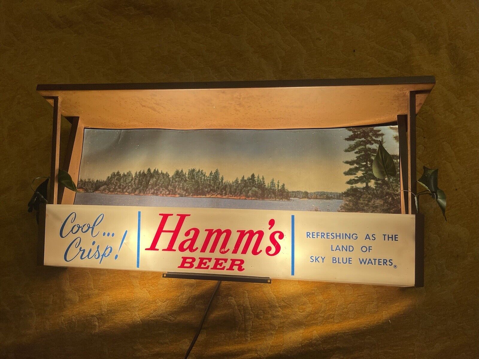 Rare Vintage Hamm’s Beer Sign - Cool Crisp - Lighted Fathers, Mancave, Scenic