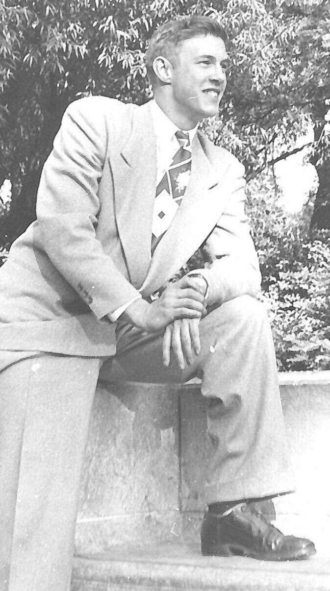 6A Photograph Handsome Man Suit Profile Portrait 1940's 