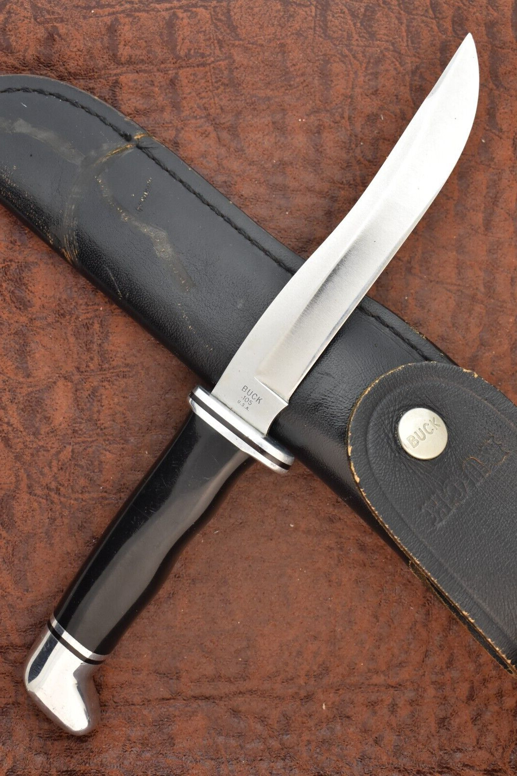 BUCK USA 1972-1986 105 SLICK BLACK FIXED BLADE HUNTING FIGHTING KNIFE (15977)