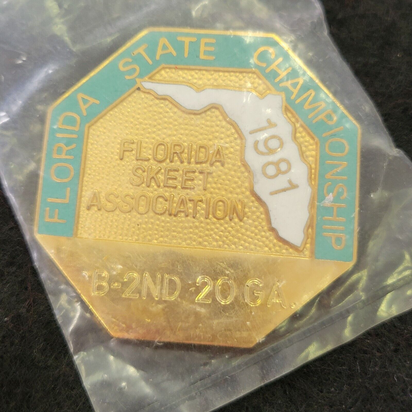 1981 Florida State Championship Skeet Association B 2ND 20 GA Lapel Badge Pin