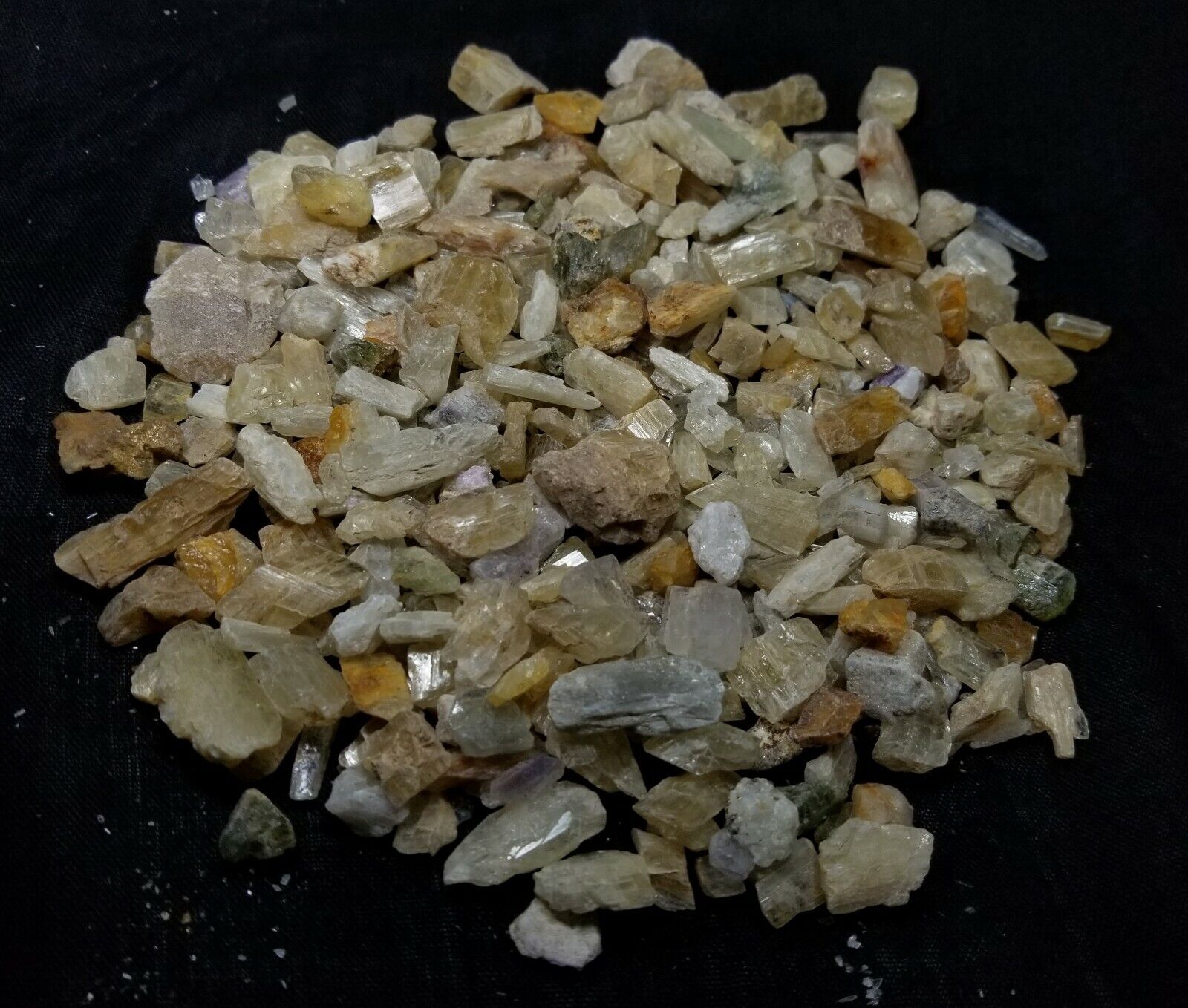 Rare wholesale parcel of pale Color Richterite Crystals and Rough 500 grams 