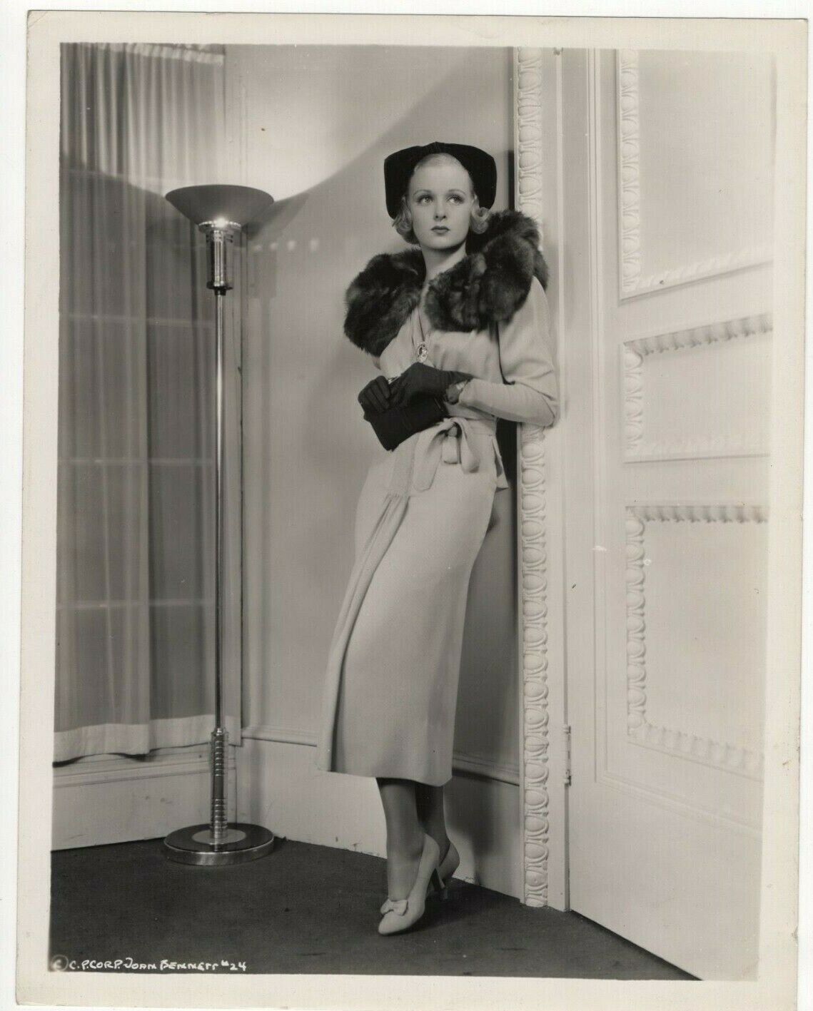 Enticing Star Joan Bennett 1940s GOWN STUNNING PORTRAIT ORIGINAL PHOTO 448