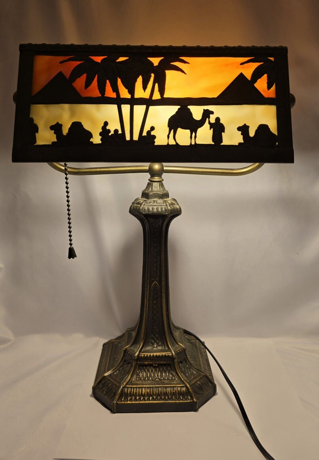 Meyda Tiffany Camel Mission Bankers Lamp Stained Glass