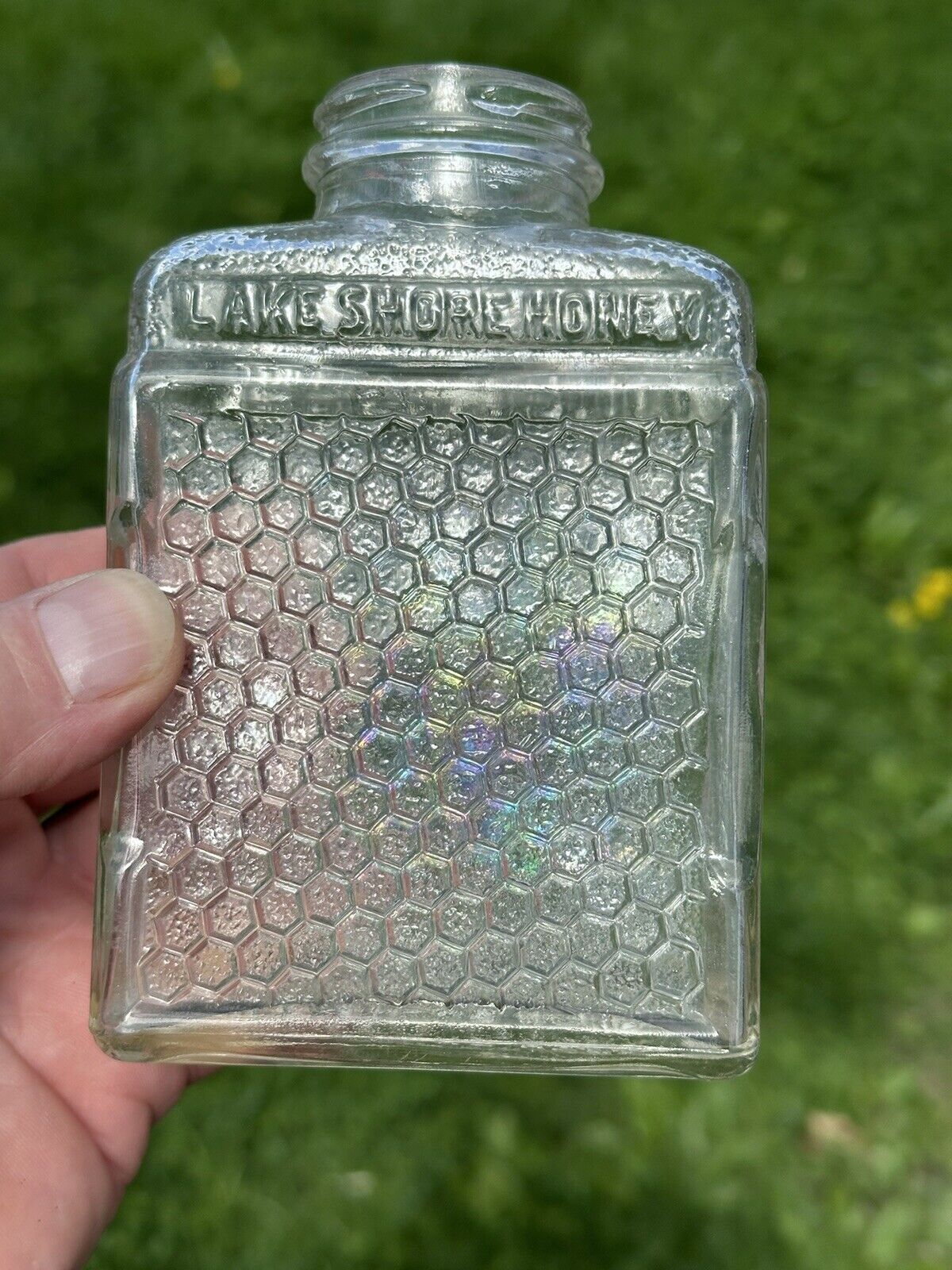 AWESOME OLD LAKE SHORE HONEY BOTTLE HONEYCOMB SHAPED PATENT APPLIED FOR NEAT