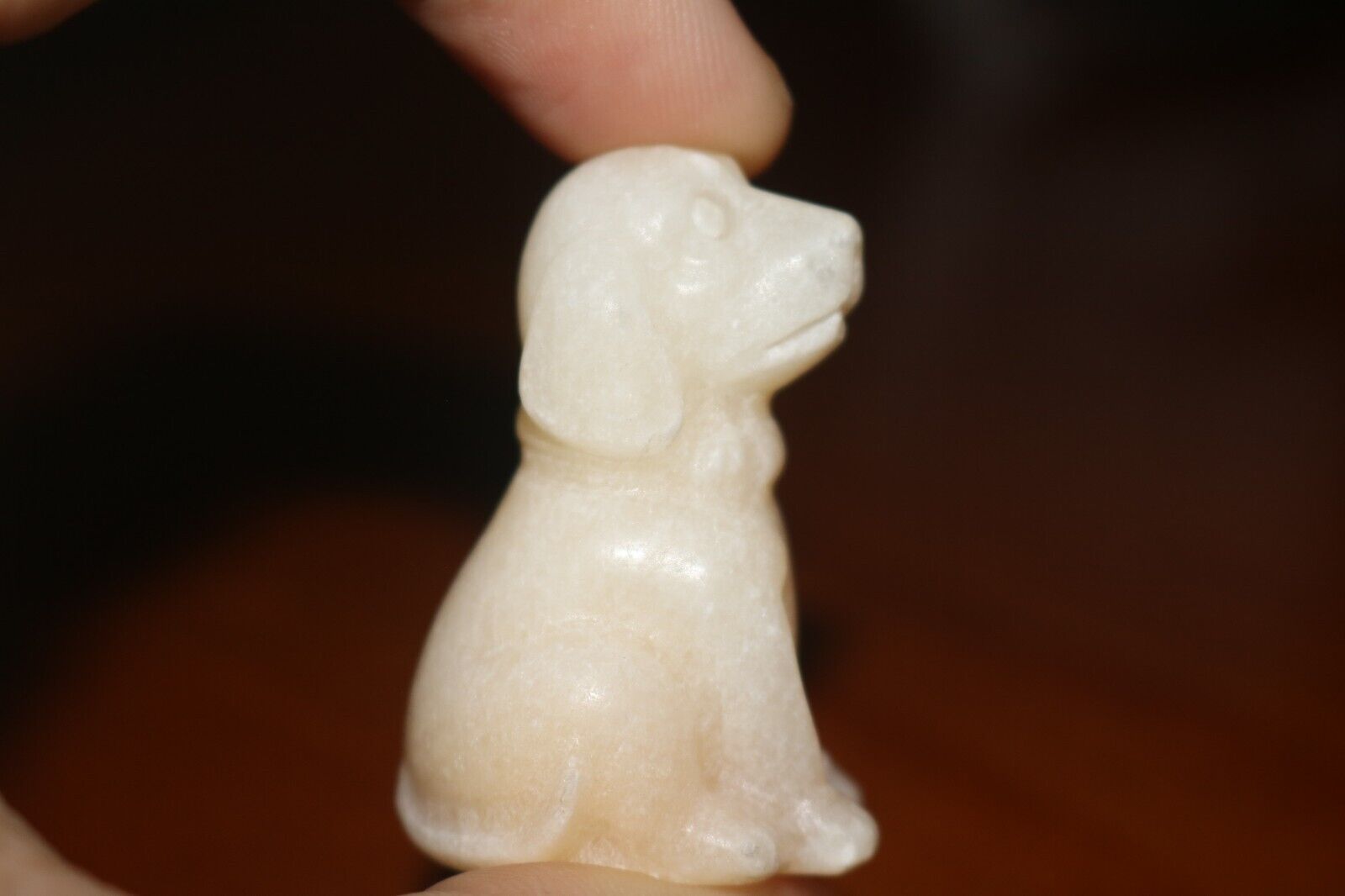 Lovable Labrador: Natural Stone Dog for Home Decor and Pet Enthusiast Charm