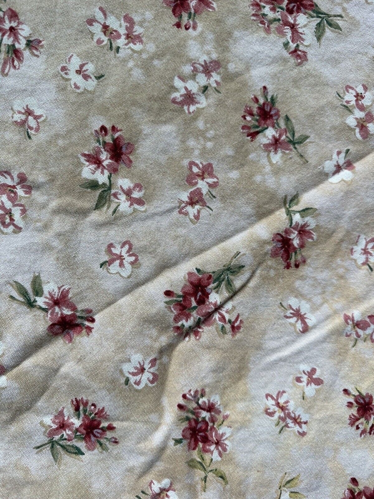 Vintage Waverly Fontanelle Yellow Floral Fabric Remnant 42”x51”