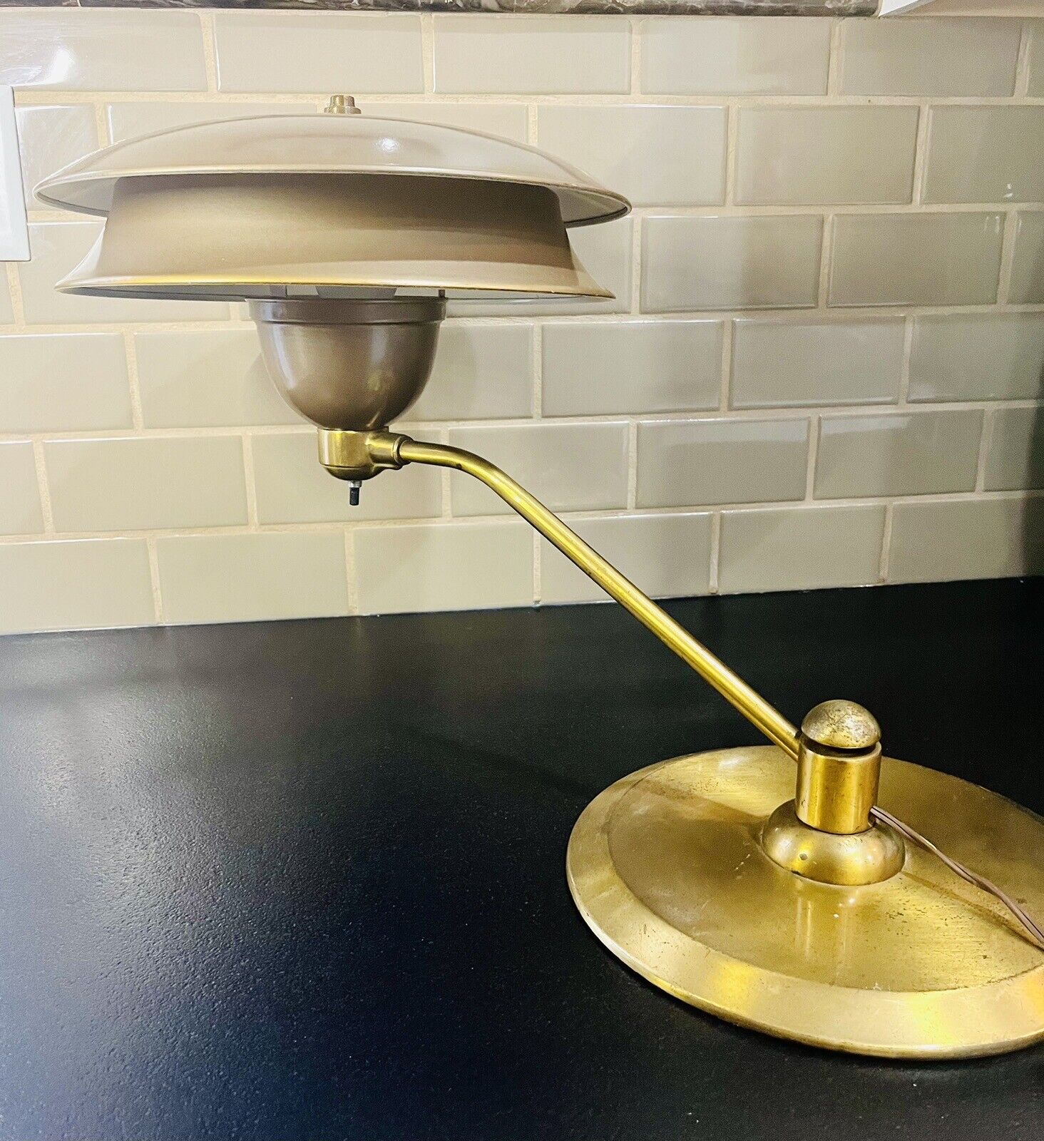 VTG Mid-Century-Modern Double Saucer (UFO) Metal & Brass Desk Lamp - Works
