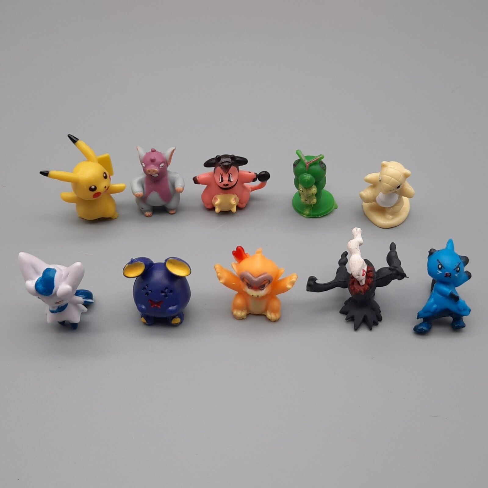 Lot Of 10 Vintage Pokemon 1\