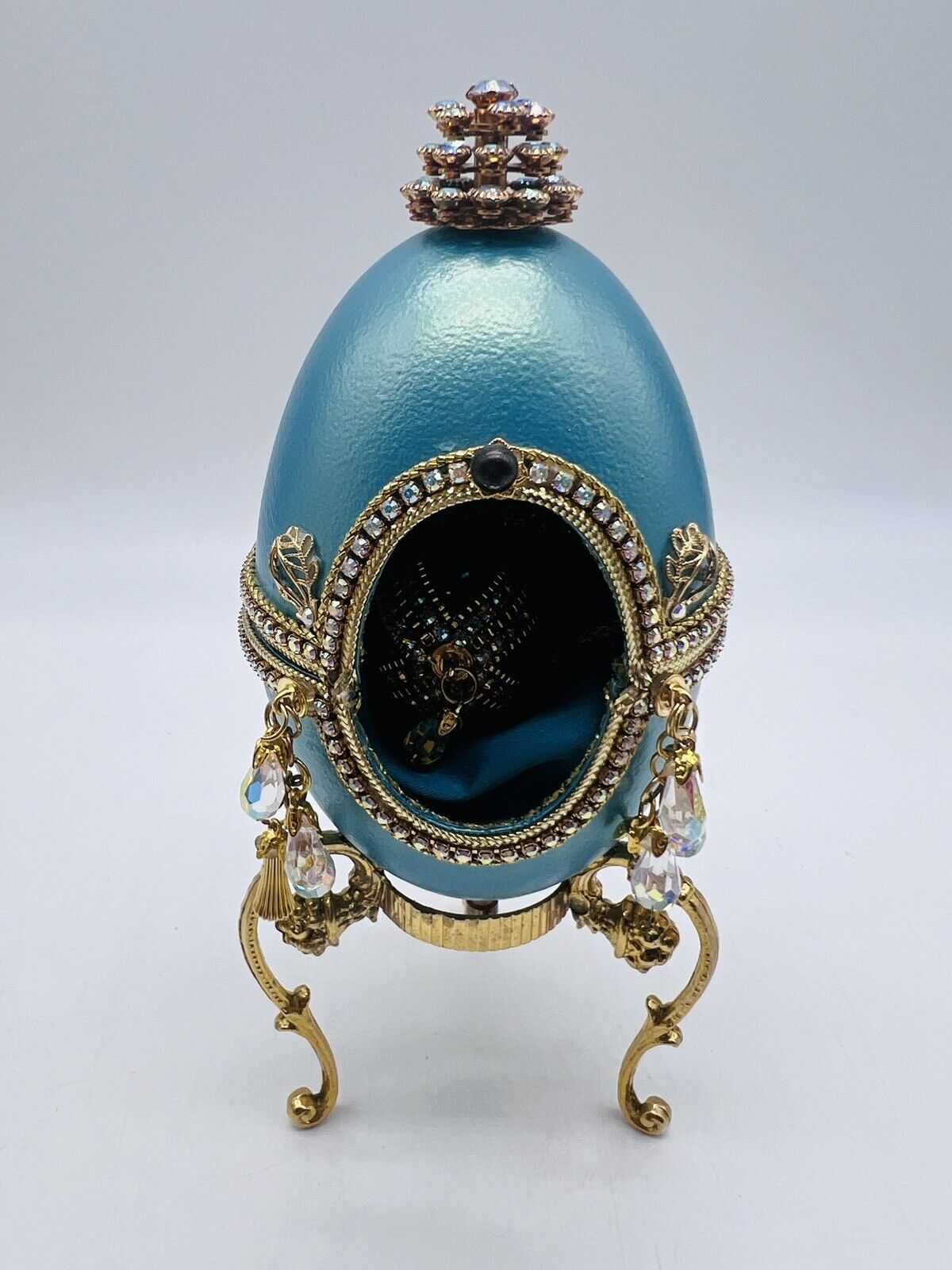 Vintage Sankyo Music Box Ostrich Egg Swarovski Crystals- Crystal Necklace Gift