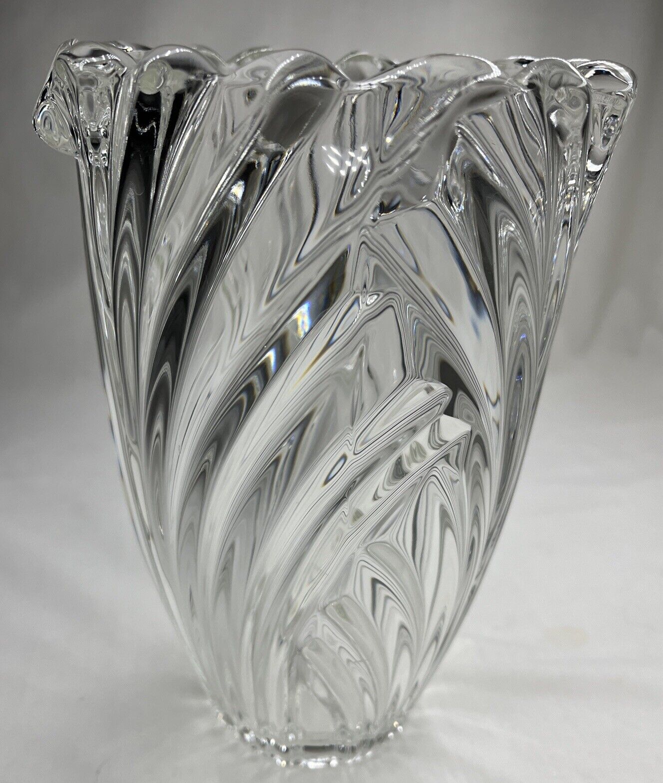 Vtg MIKASA Heavy Lead Crystal Clear Swirl Flower Vase EUC