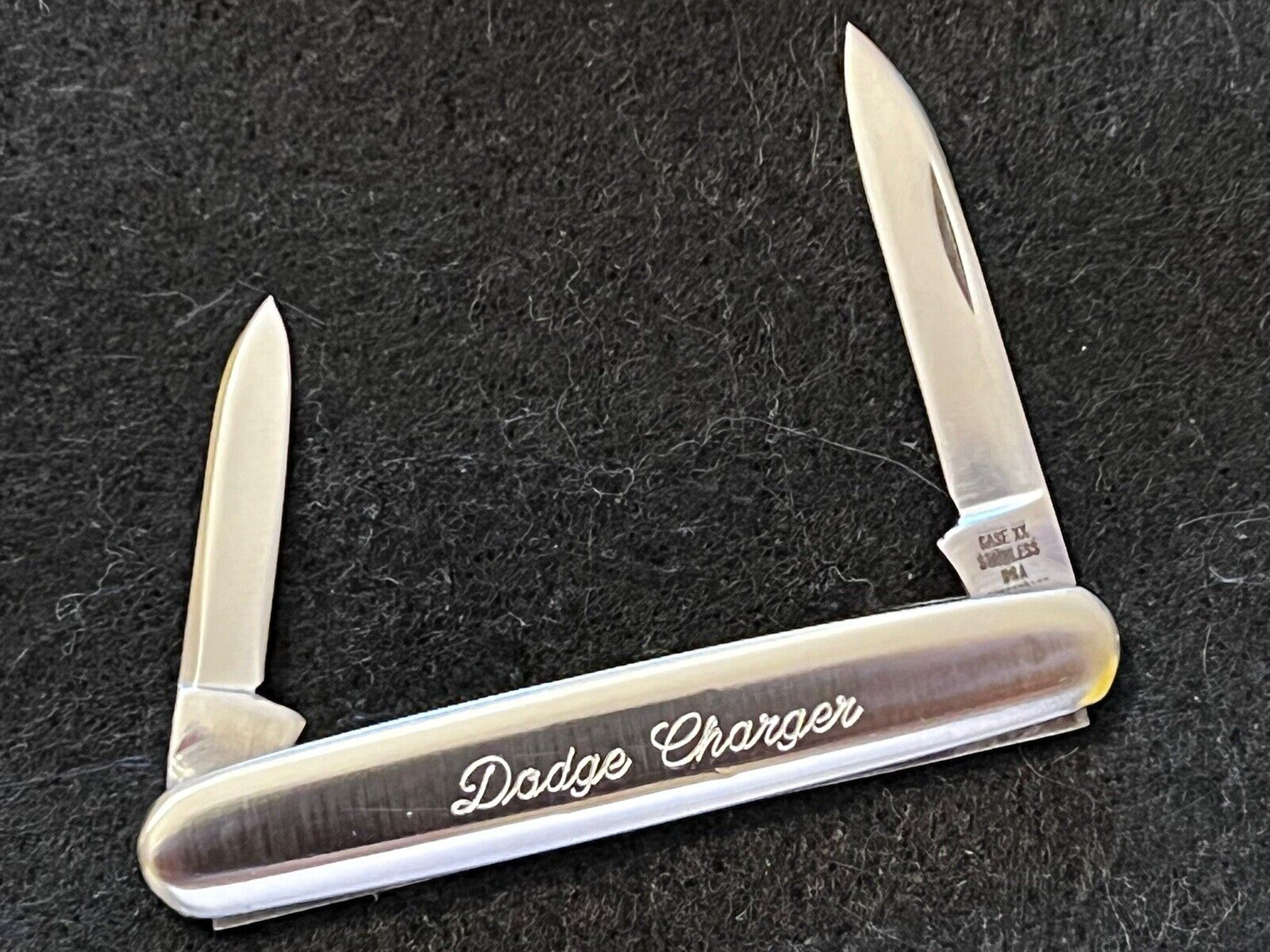 Vintage Case XX USA 1970/10……….Dot Dodge Charger All Stainless 3-1/8” Knife XCLN