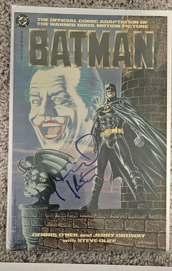 Batman Official Movie Adaptation Comic Signed by Michael Keaton Near Mint+ NM+