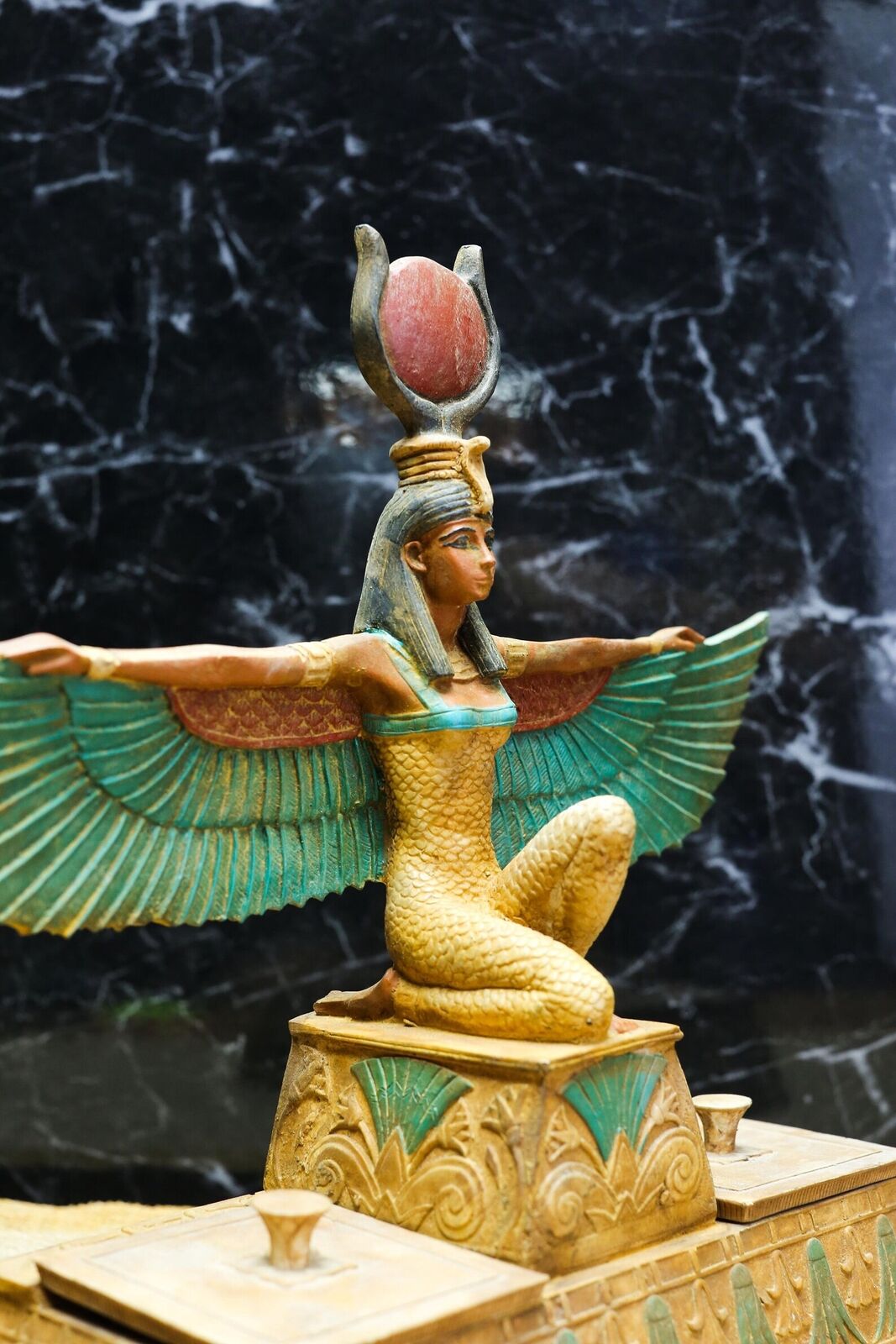 Ancient Egyptian goddess Isis kneeling statue, Isis with Magic and healing power