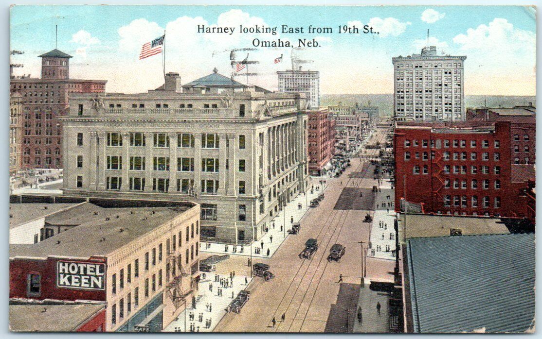 Postcard - Harney looking East from 19th Street - Omaha, Nebraska