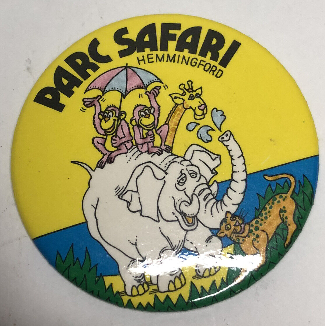 Vintage 1980’s Hemmingford Parc Safari Pin Back Button - 2.25”
