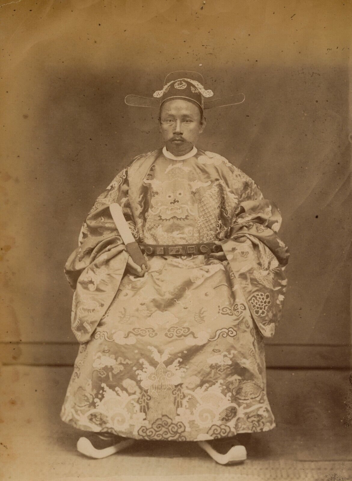CHINA OR KOREA ALBUMEN PHOTOGRAPH 1880\'S NOBLE MAN