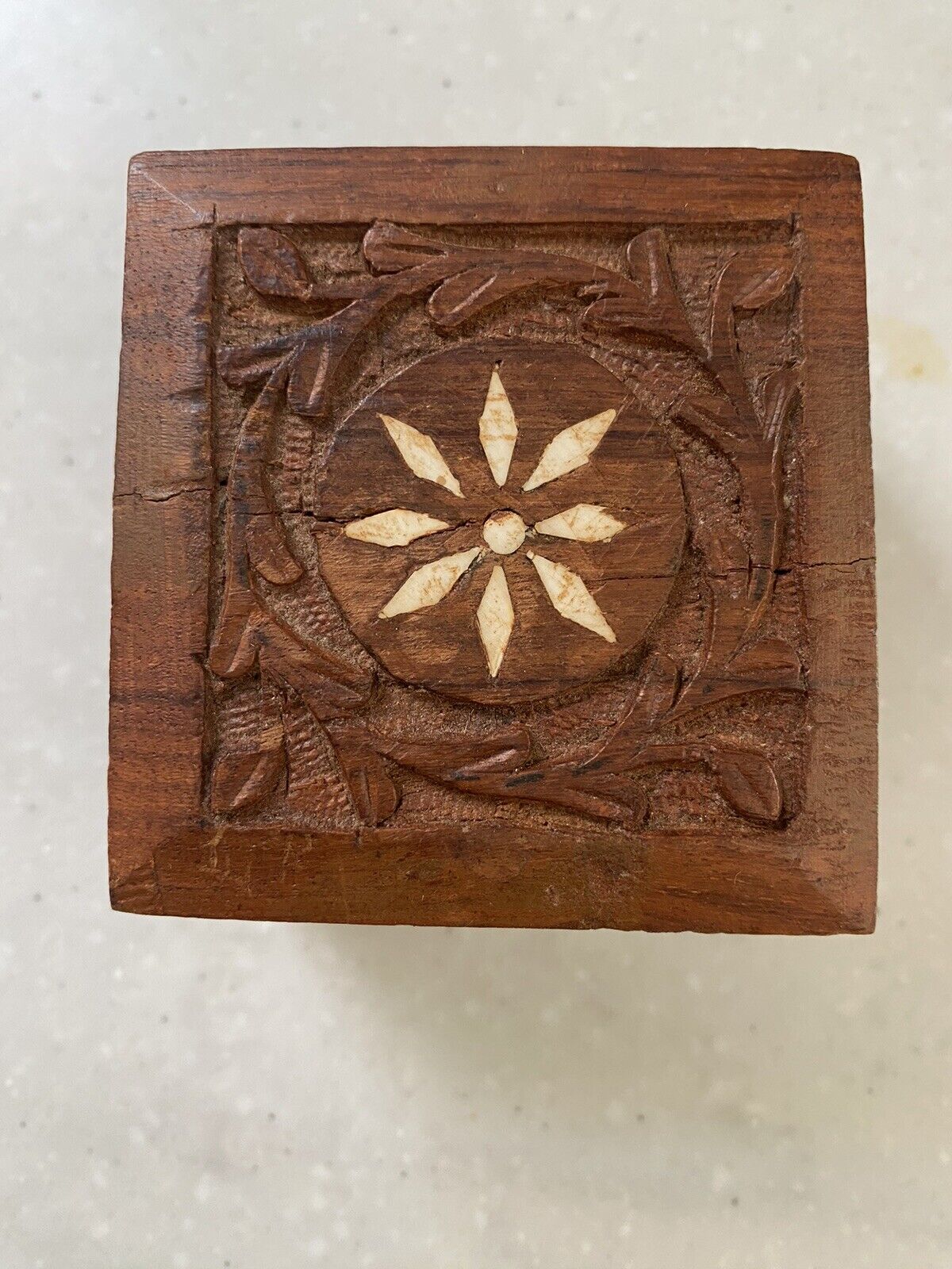 Vintage Wood Hand Carved Inlay India Sheesham Trinket Jewelry Hinged Box Small