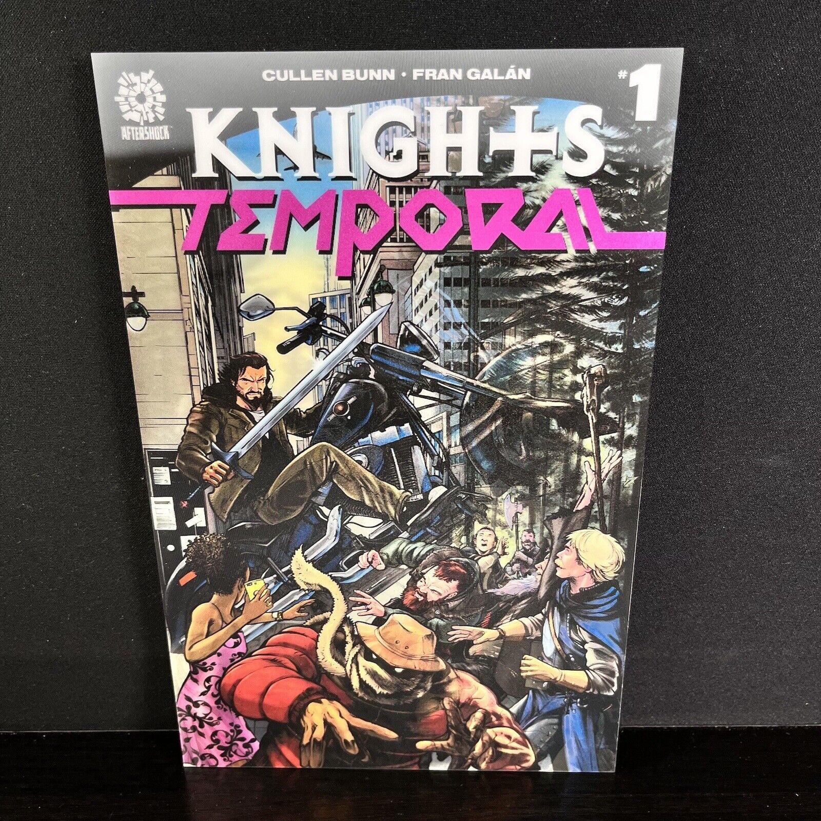 2019 Aftershock Knights Temporal #1 Very Good ConditionVariant Lenticular Cove