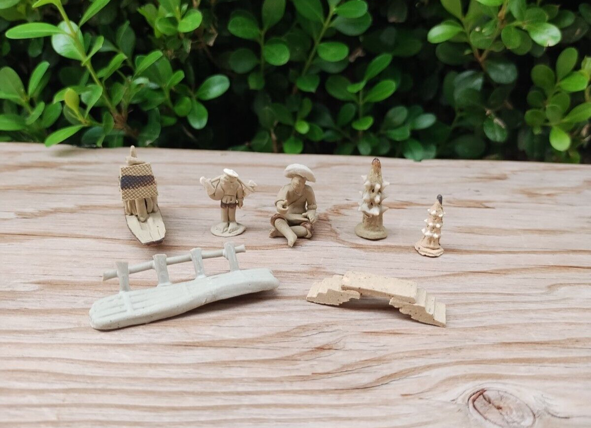 7 Pieces assorted Mini mud man figurine, Mud men for bonsai(7M1)