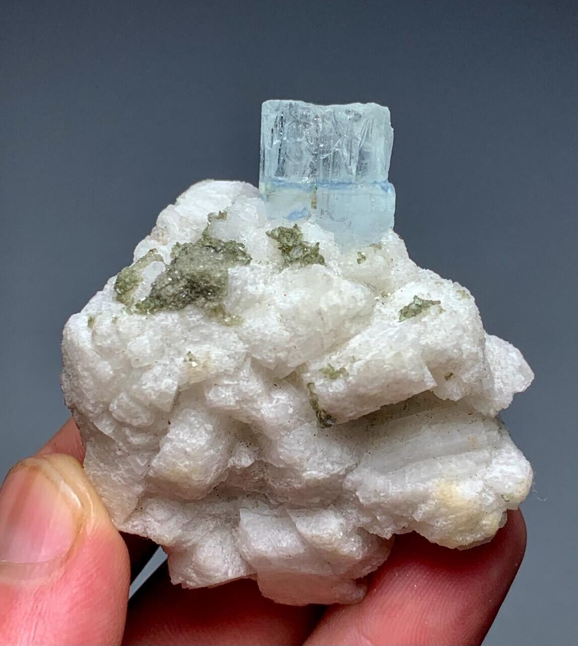 360 Carats Aquamarine Crystal Specimen From Skardu pakistan