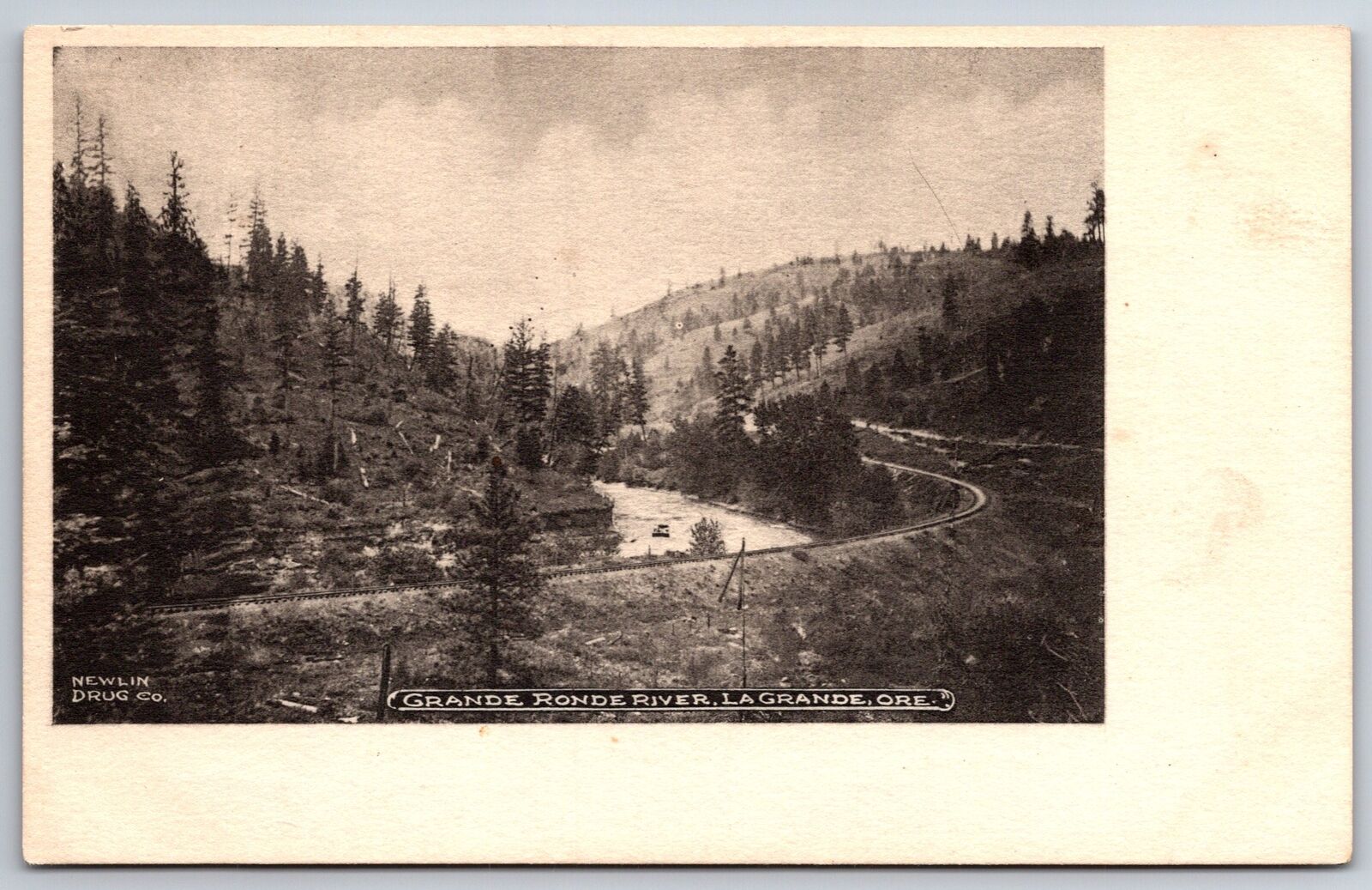 La Grande Oregon~Grande Ronde River~Railroad Tracks Along River~c1905 B&W PC