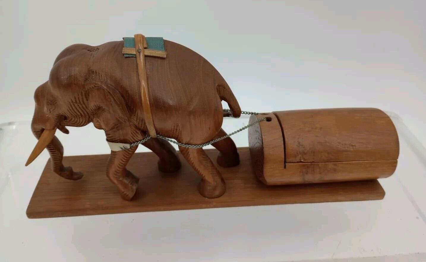 Vtg MCM Hand carved Elephant Pulling Log Hinged Box Cigarette &Lighter Holder 