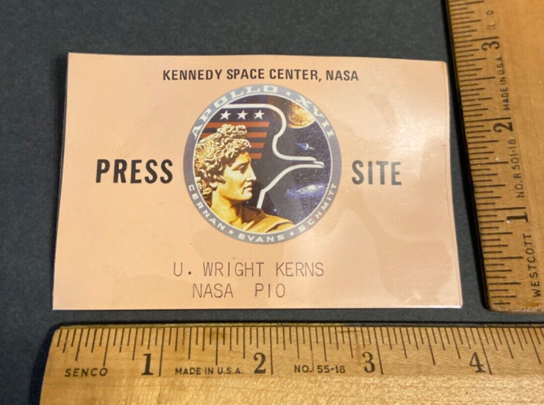 Original 1972 KSC NASA Apollo 17 Launch Access Viewing Pass Badge Serial No. 95