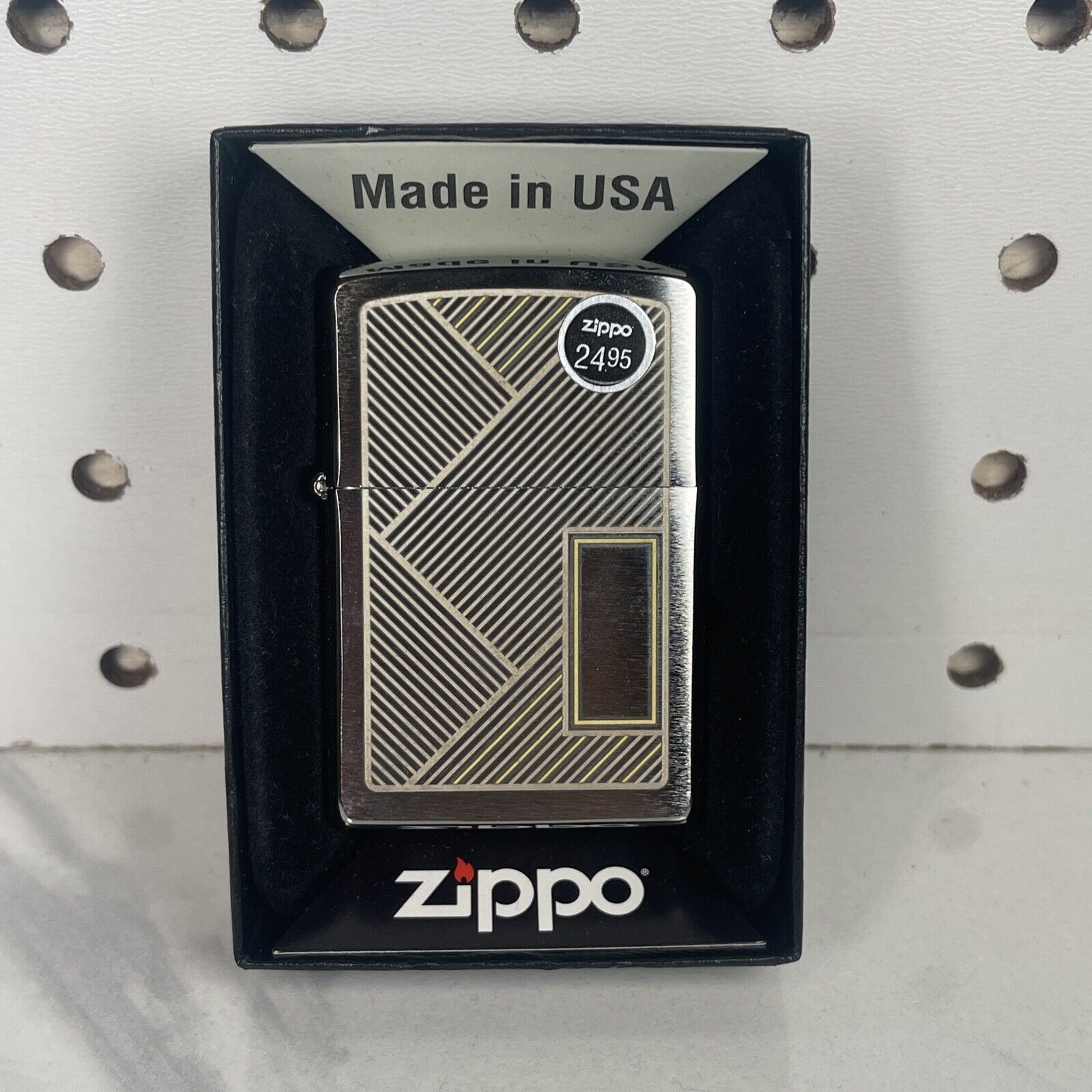 ZIPPO Spring Special, Engraving Area, Brushed Chrome Laser Two Tone 49209 NEW