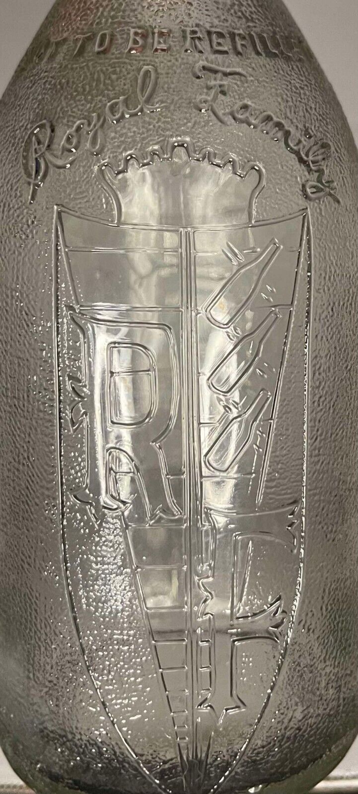 Vintage Royal Family Cola Moca Corp Textured Embossed 25 oz Glass Bottle