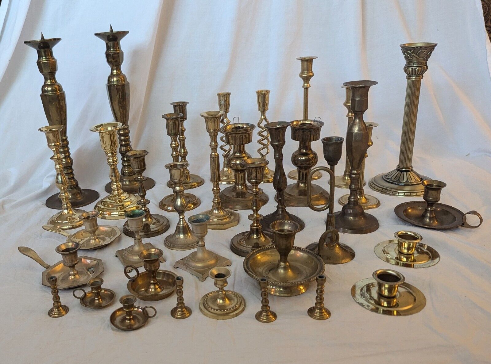 37 Brass Candle Holders Wedding Party Table Decor Patina Wax 19 Pounds Lot Vtg