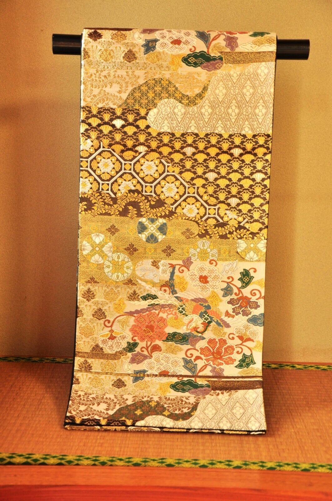 Vintage Japanese Kimono Fukuro-Obi Silk Nishijin Shosoin Pattern JPS0037