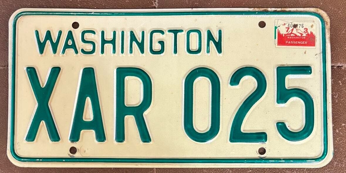 Washington 1973 License Plate # XAR 025