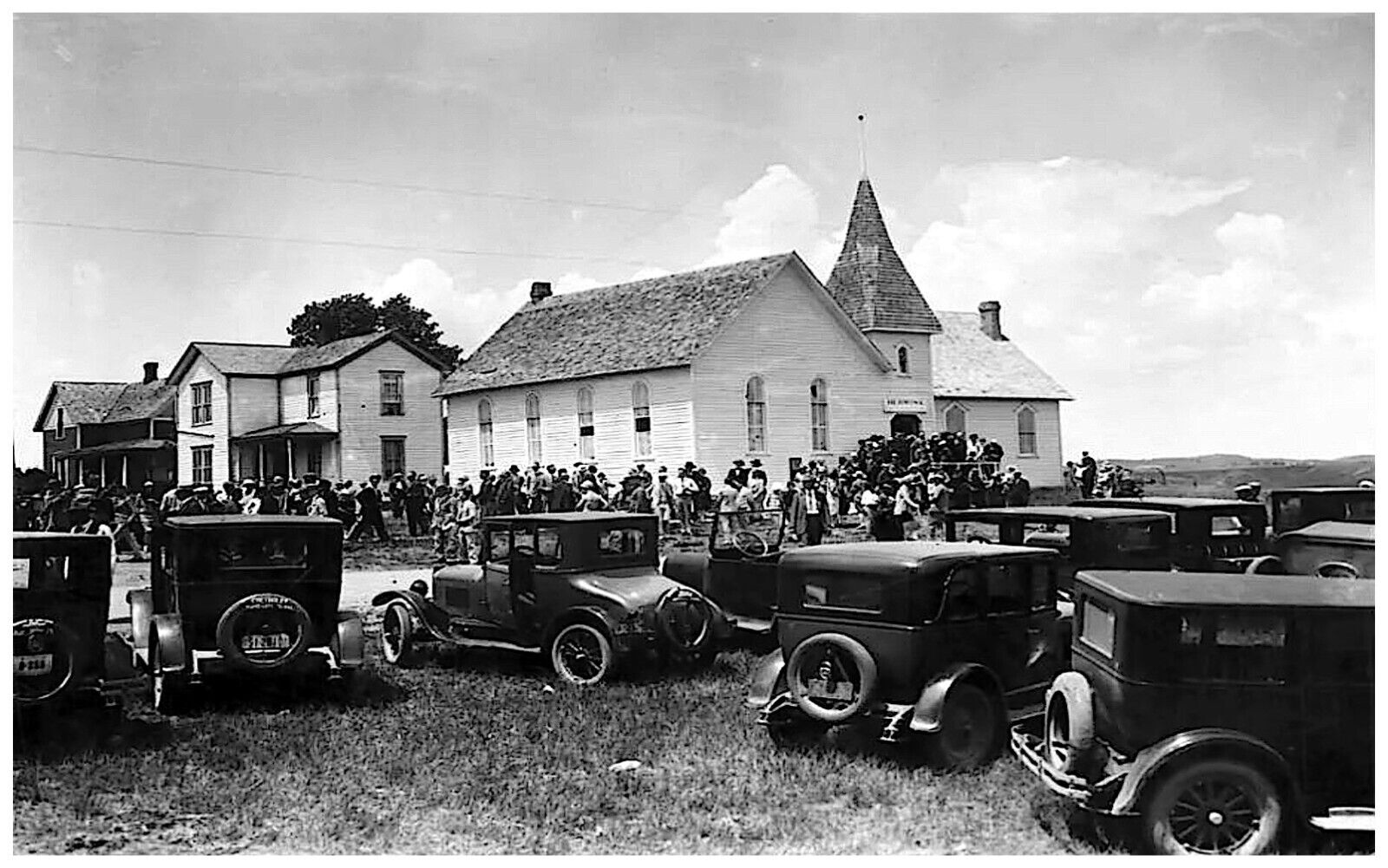 Postcard Hermosa South Dakota SD 1927, Large Crowd, Church, Reprint RPPC #77853