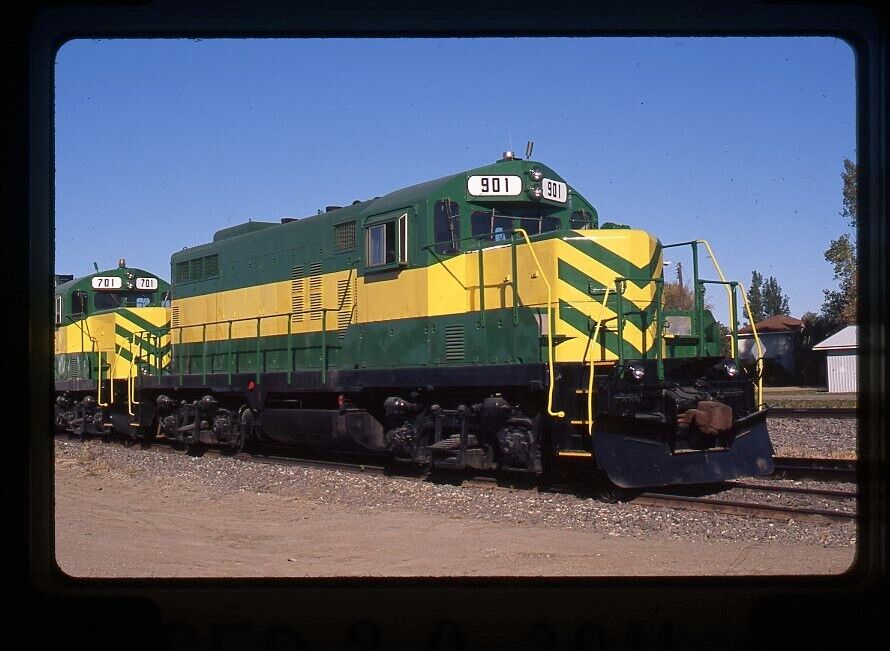 Original Railroad Slide CGIX Columbia Grain 901 GP9R at Arvilla, ND