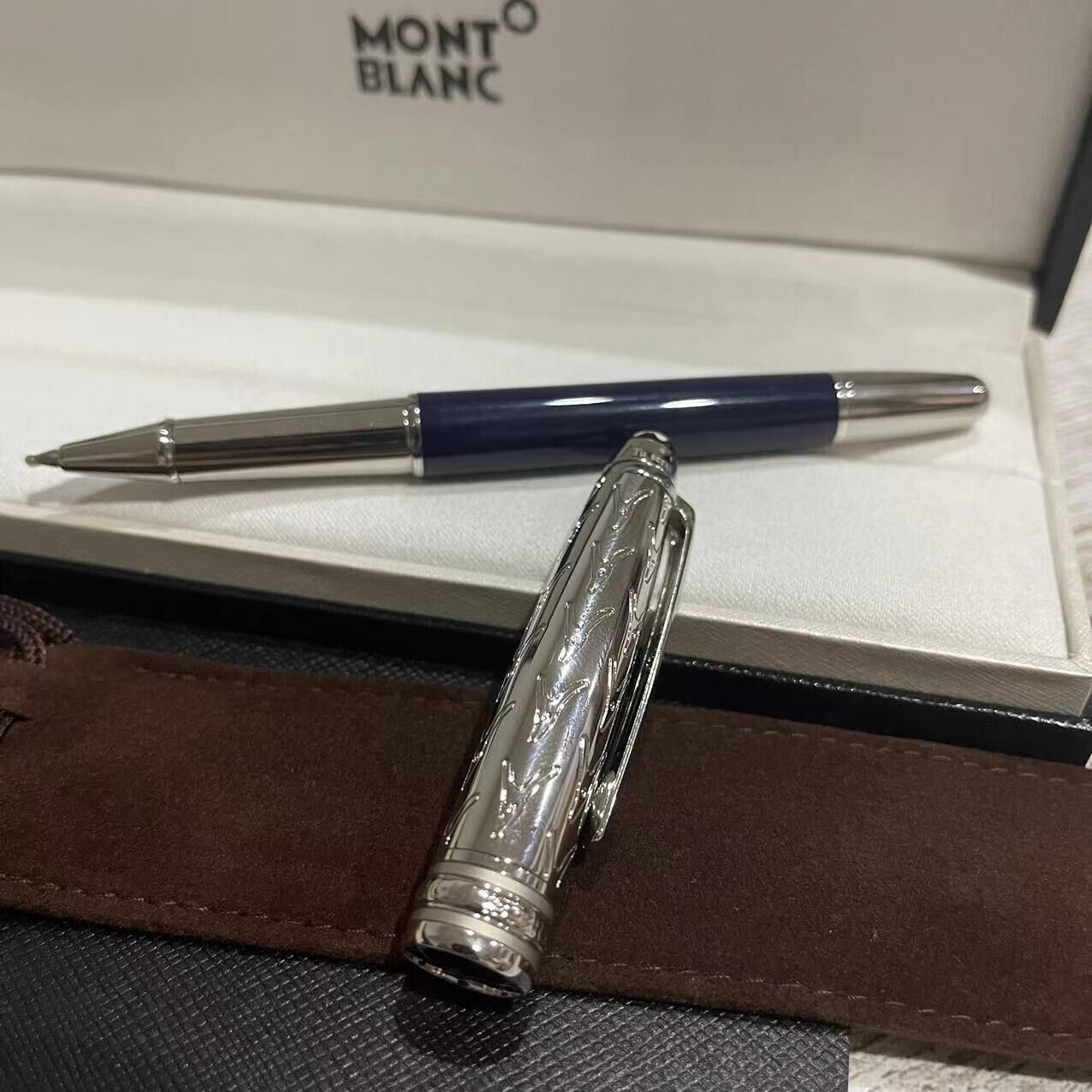 Montblanc Meisterstuck Le Petit Prince Rollerball Pen M163P Classic Blue Silver