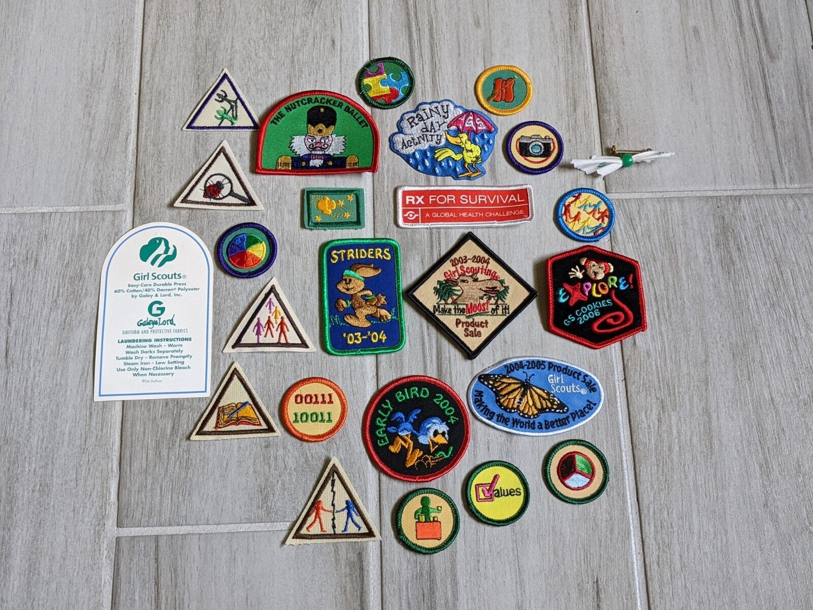 Girl Scout Various Vintage Patches Lot 24