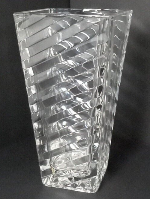 Mikasa Crystal Vase Crinkle Cut 7\