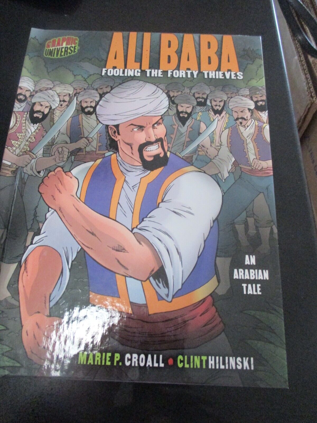 GRAPHIC UNIVERSE NOVEL~ALI BABA FOOLING FORTY THIEVES ~HC
