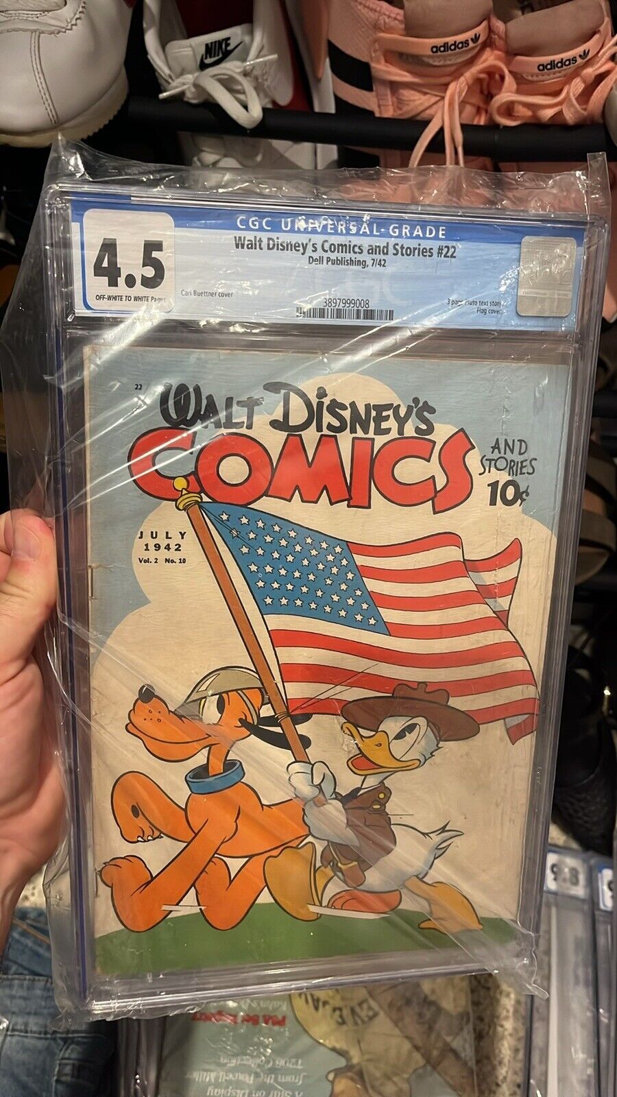 Walt Disney\'s Comics and Stories #22 CGC 4.5  Pop 1 American Flag Cover 1942