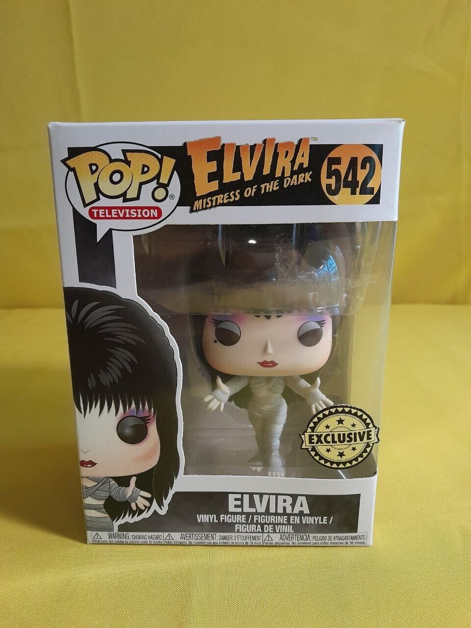 FUNKO POP Elvira Mistress of the Dark 542 Exclusive Television W/PROTECTOR - P20