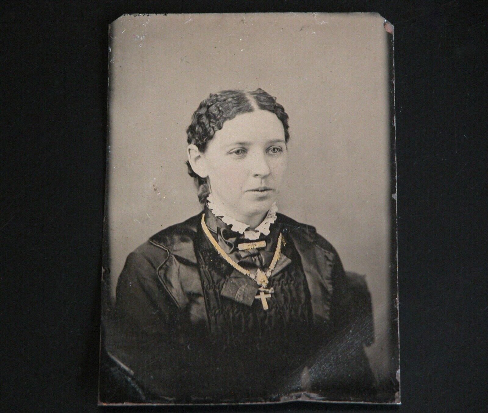 Antique 1890s Tintype Photograph Victorian Lady w/ Cross American Frontier Tint