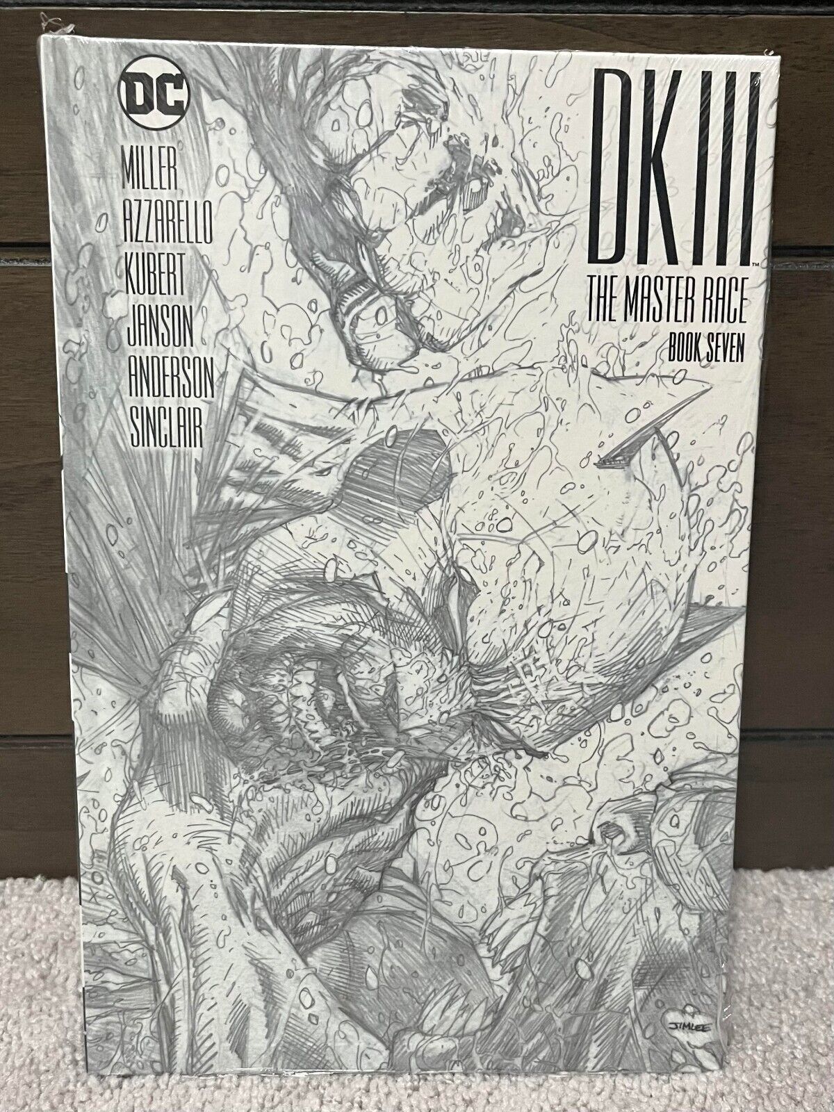 DC Comics DKIII The Master Race Book Seven SEALED Hardcover Jim Lee Cover Art