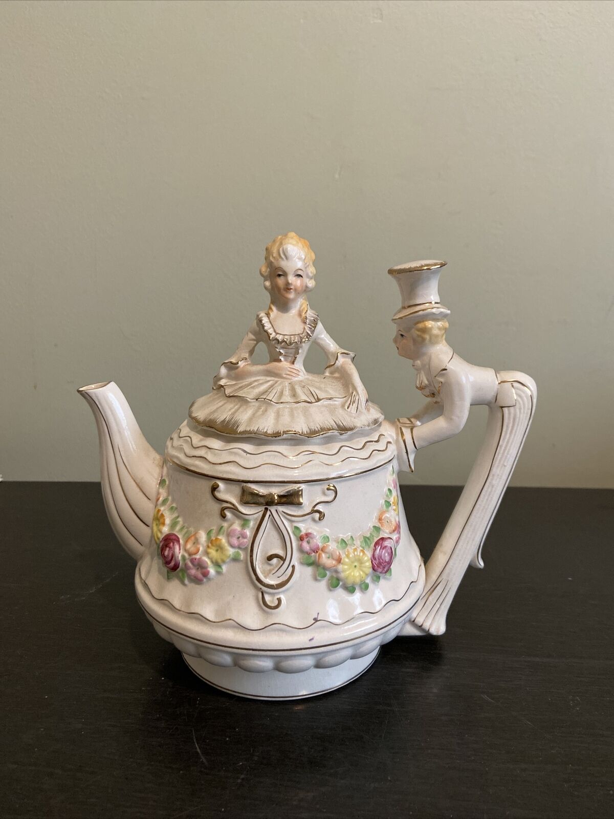 TILSO VTG Lady Madeline & Lord Chumley Handle Ceramic Music Teapot 50s Works