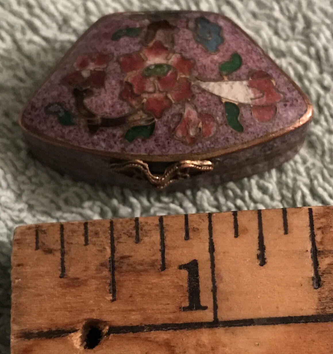 Vintage Tiny Trinket box Pill Box Enamel, Cloisonné.  Beautiful Floral Design