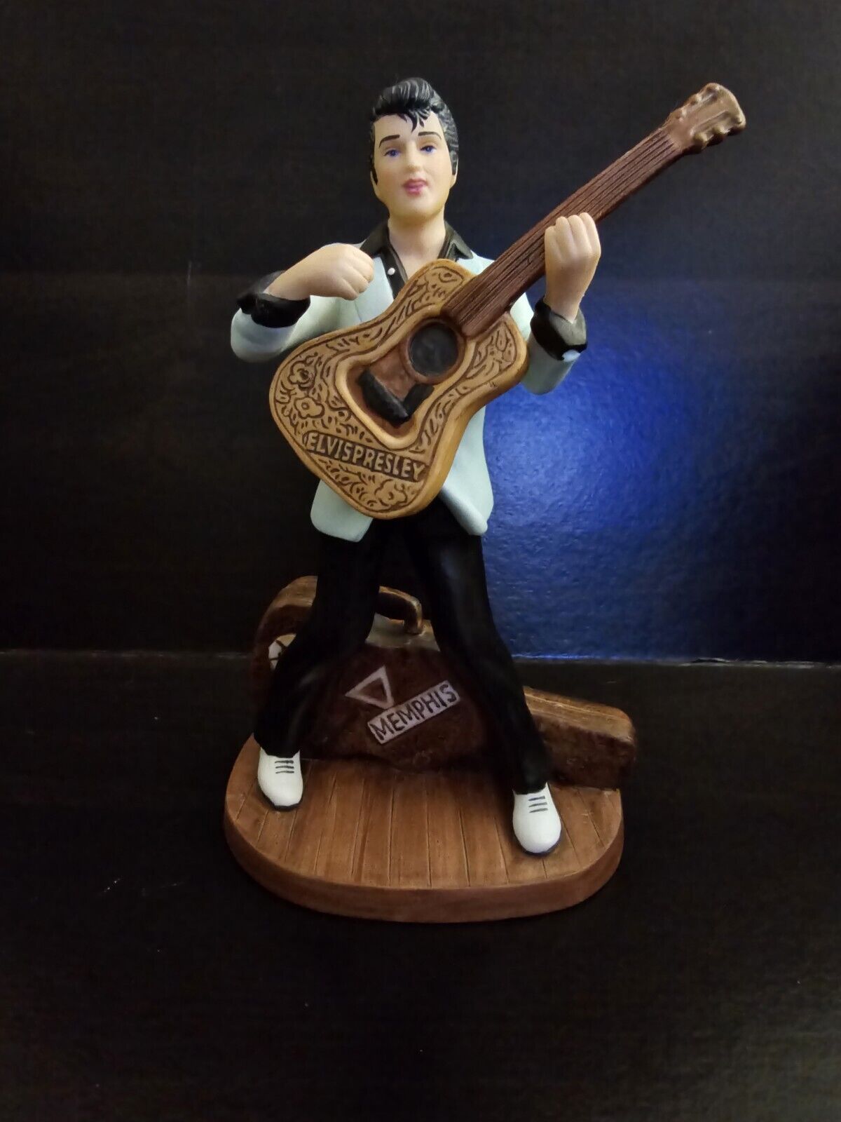 Vintage 1987 Avon Elvis Presley Porcelain Figurine