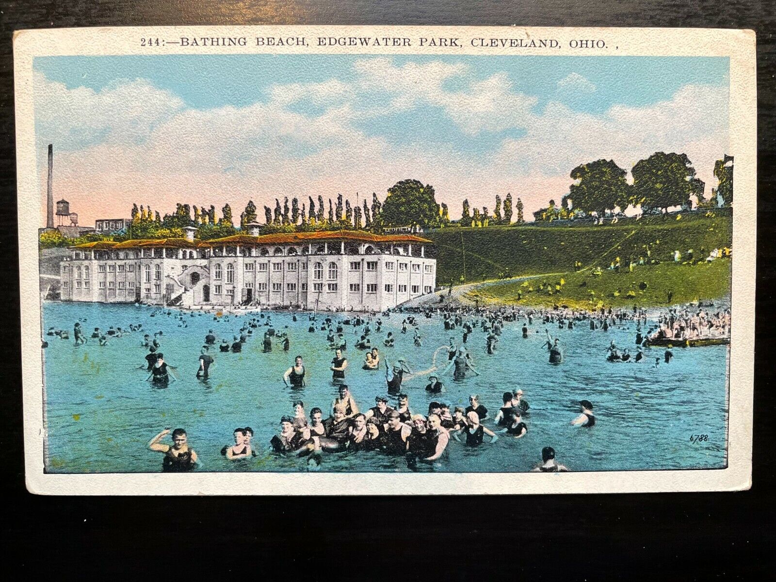 Vintage Postcard 1915-1930 Bathing Beach Edgewater Park Cleveland Ohio (OH)