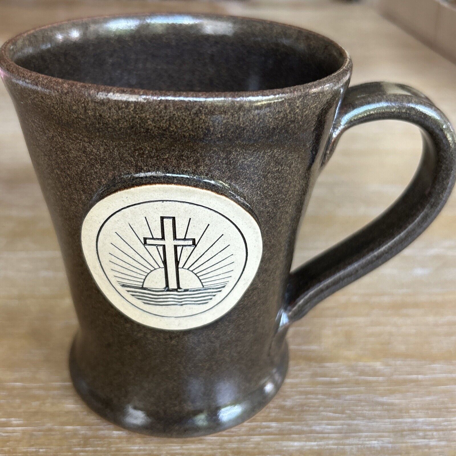 Sunset Hill Stoneware Ceramic Coffee Mug Brown Christian Cross Holds 12 oz VTG